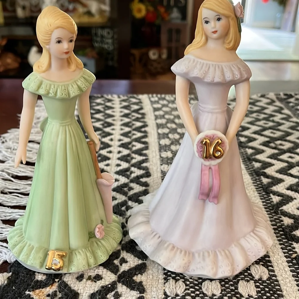Enesco Growing Up Girls Ages 13-16 and Graduate - Picture 3 of 5
